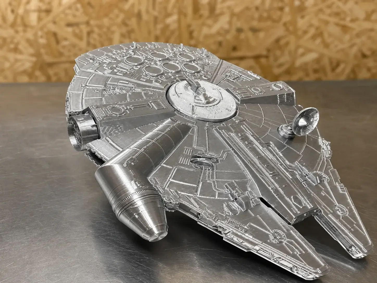 3D printed Millennium Falcon - Star Wars