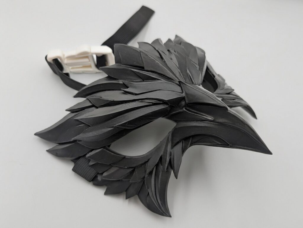 Raven Wraith Wearable Mask - Image 5