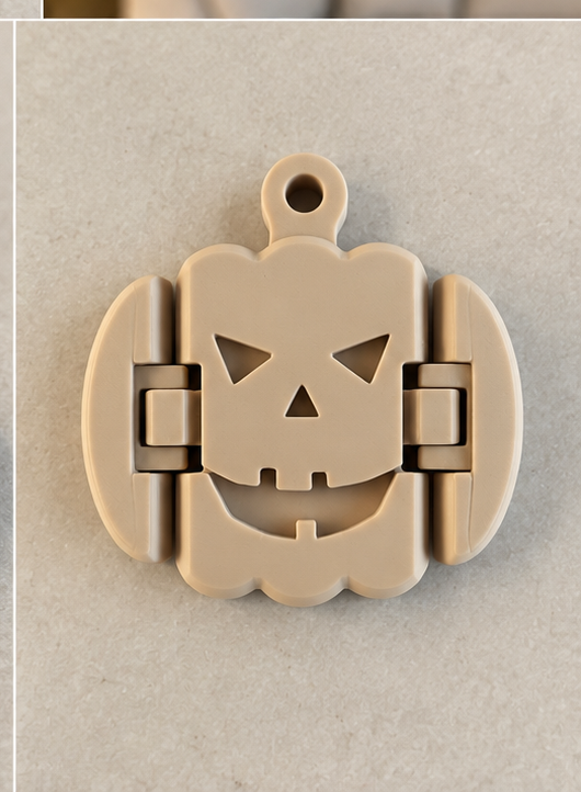 FlexiPumpkin Articulated Keyring